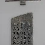 La Tour *